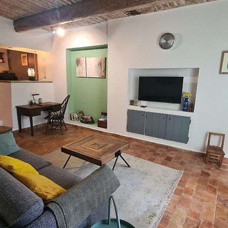 Cocon Du Papillon A Lourmarin Daire Dış mekan fotoğraf