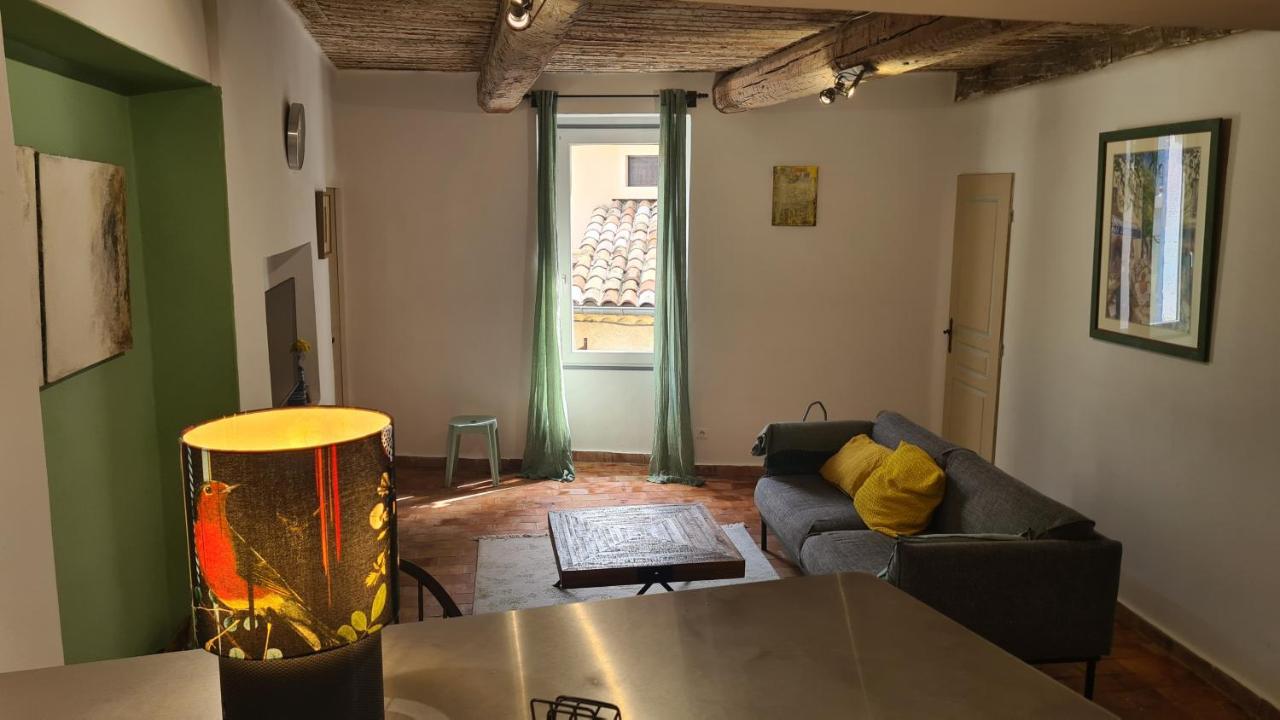 Cocon Du Papillon A Lourmarin Daire Dış mekan fotoğraf