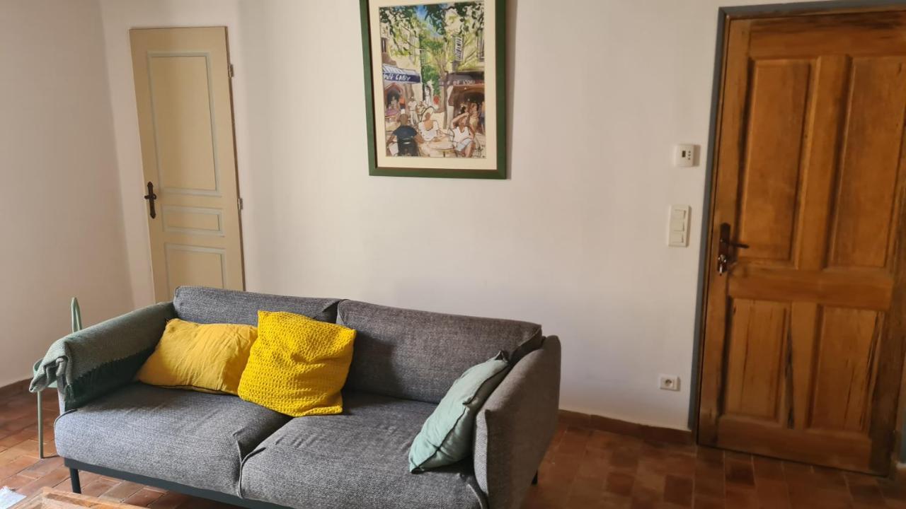 Cocon Du Papillon A Lourmarin Daire Dış mekan fotoğraf