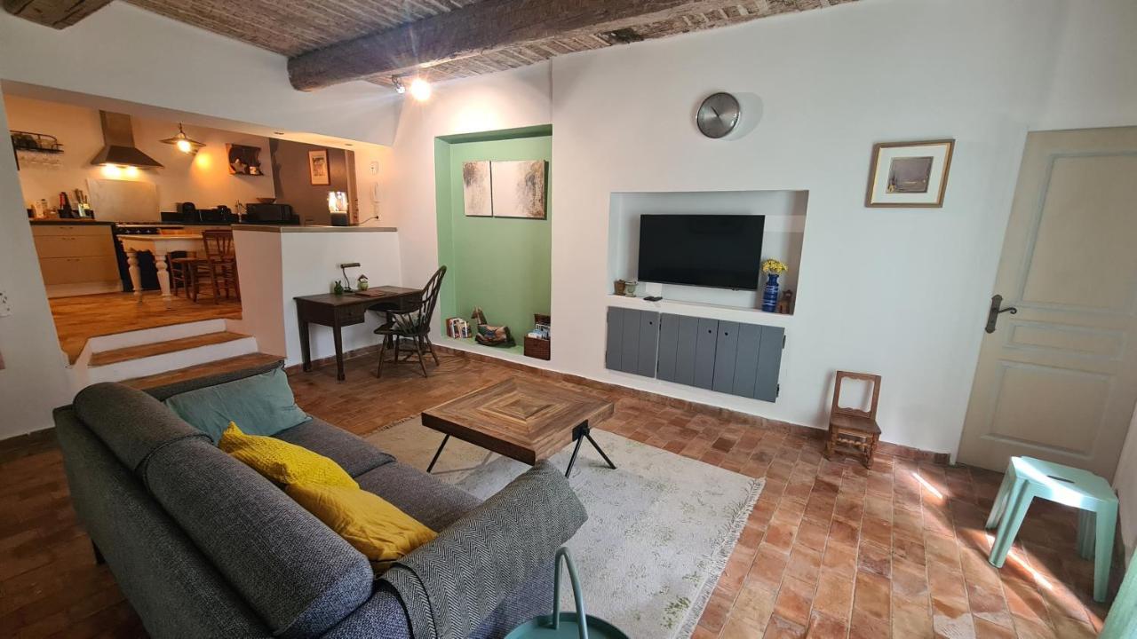 Cocon Du Papillon A Lourmarin Daire Dış mekan fotoğraf