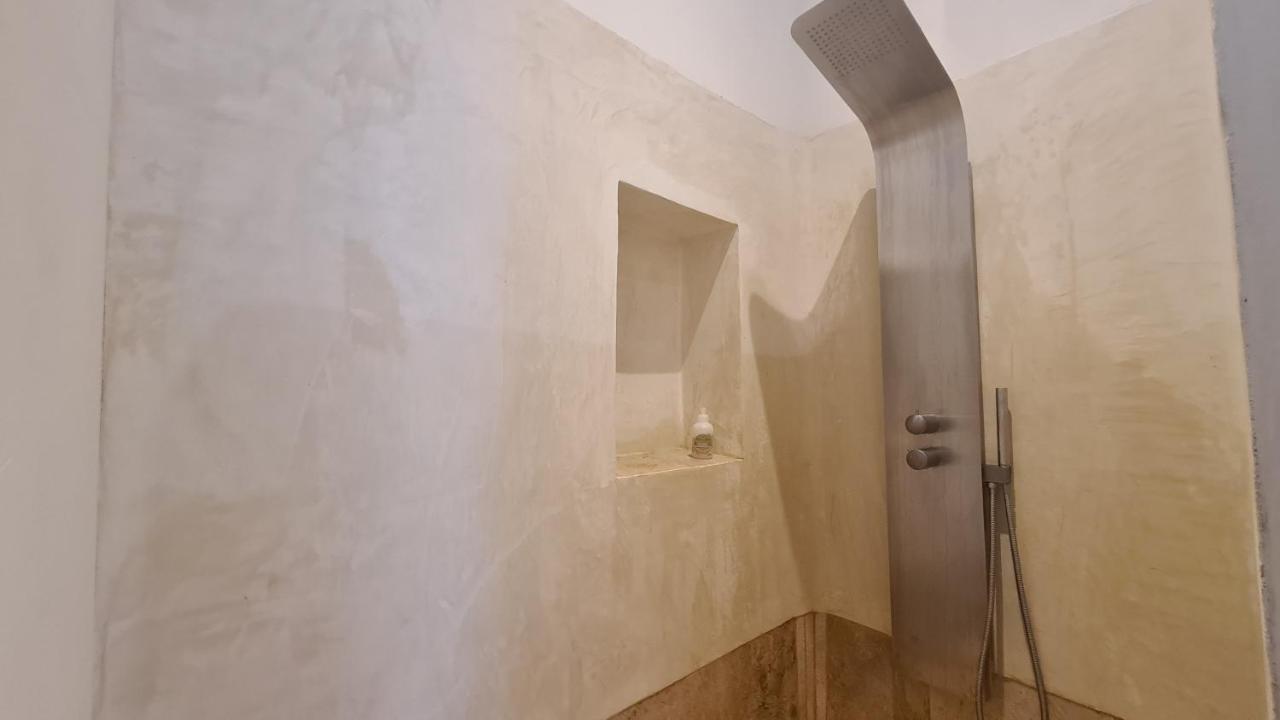 Cocon Du Papillon A Lourmarin Daire Dış mekan fotoğraf